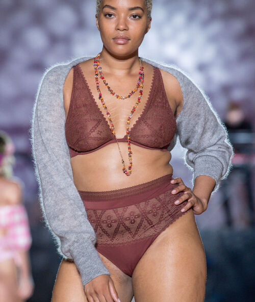 Lace high leg briefs brown.
