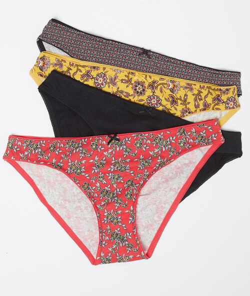 4 pack cotton knickers red.