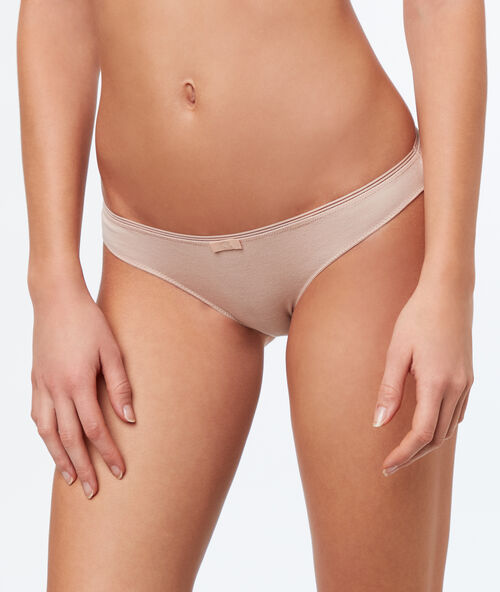 Plain briefs, openwork trim blush.