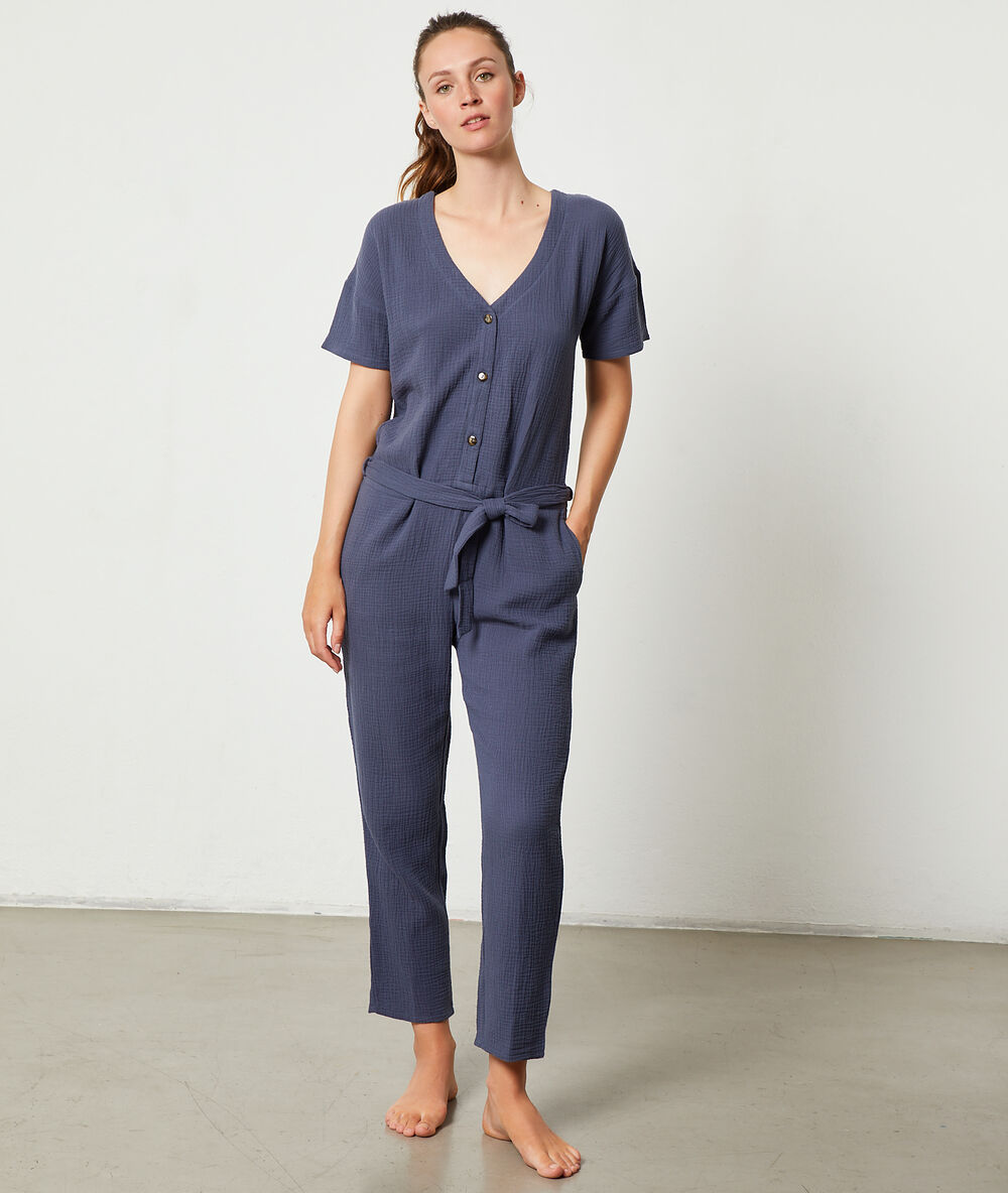 Lounge jumpsuit blue.