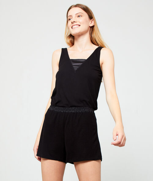 Shorts in rib and satin detail  black.