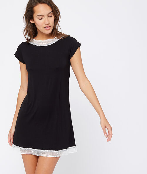 Lace edged nightshirt Lace edged nightshirt