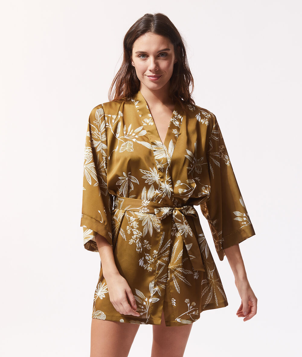 Floral print satin kimono bronze.
