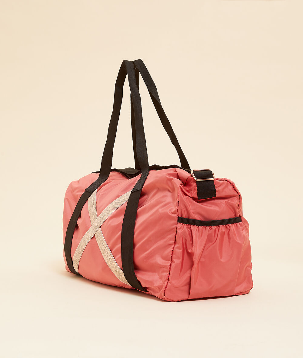Sports bag pomegranate.