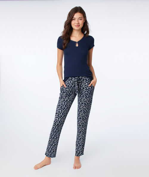 Metallic thread top Metallic thread top
