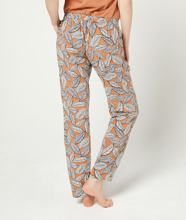 Trousers in a foliage print Trousers in a foliage print;${refinementColor}