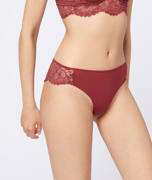 Floral lace hipster brown.