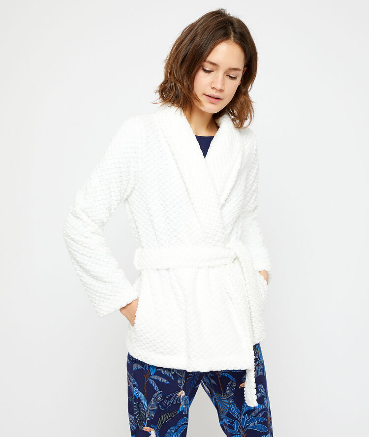 Faux fur lounge jacket ecru.