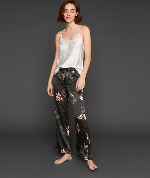 Cross back top ecru.
