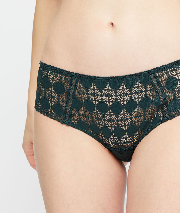 Lace shorty pine green.