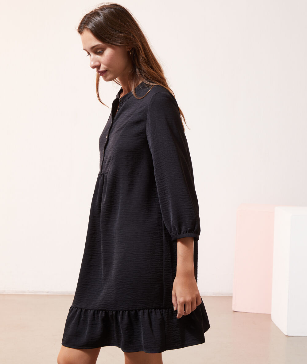Robe chemise volantée noir.