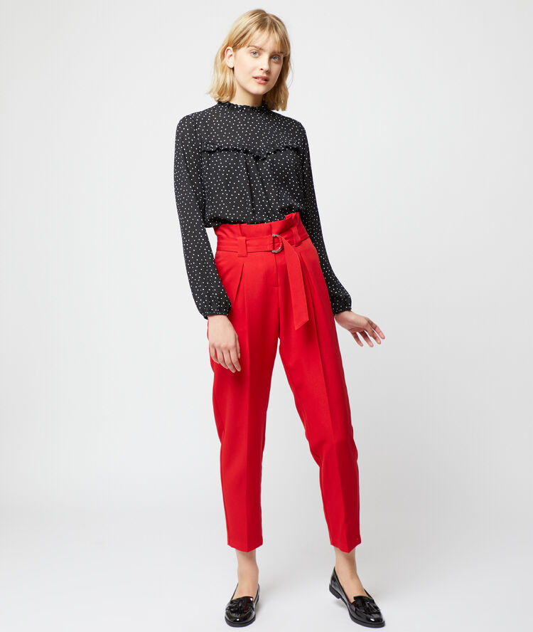 Blouse in dots black.