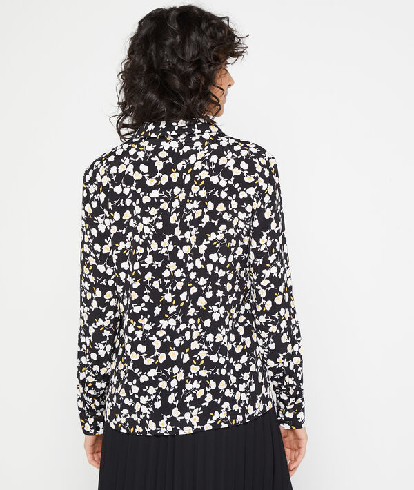 Shirt in a floral print Shirt in a floral print