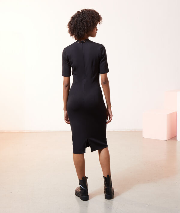 Robe zippée au dos 2 en 1 - brassière intégrée Robe zippée au dos 2 en 1 - brassière intégrée