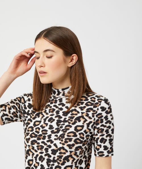 Leopard print top beige.