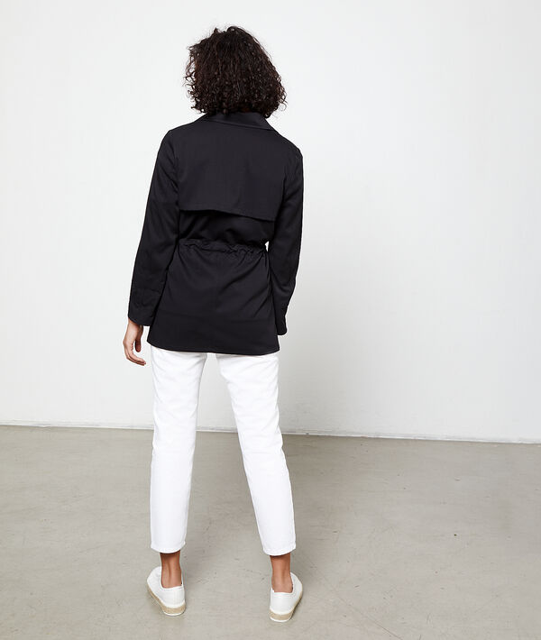 Short length trench Short length trench