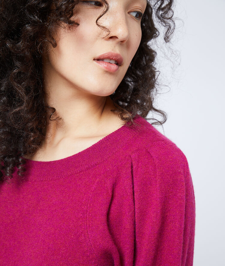 Cashmere jumper with balloon sleeve purple.