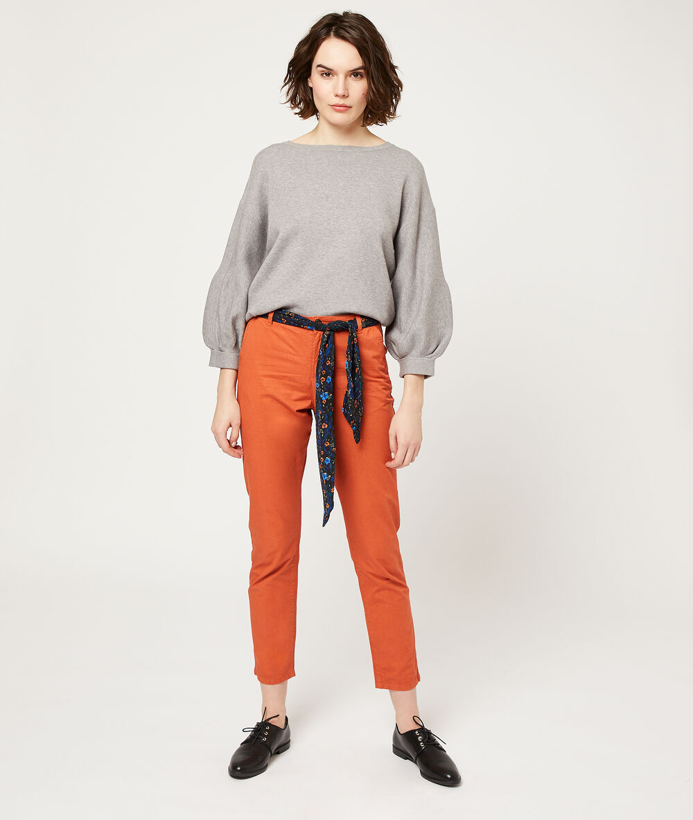 Straight leg trousers with scarf belt floor tile red.