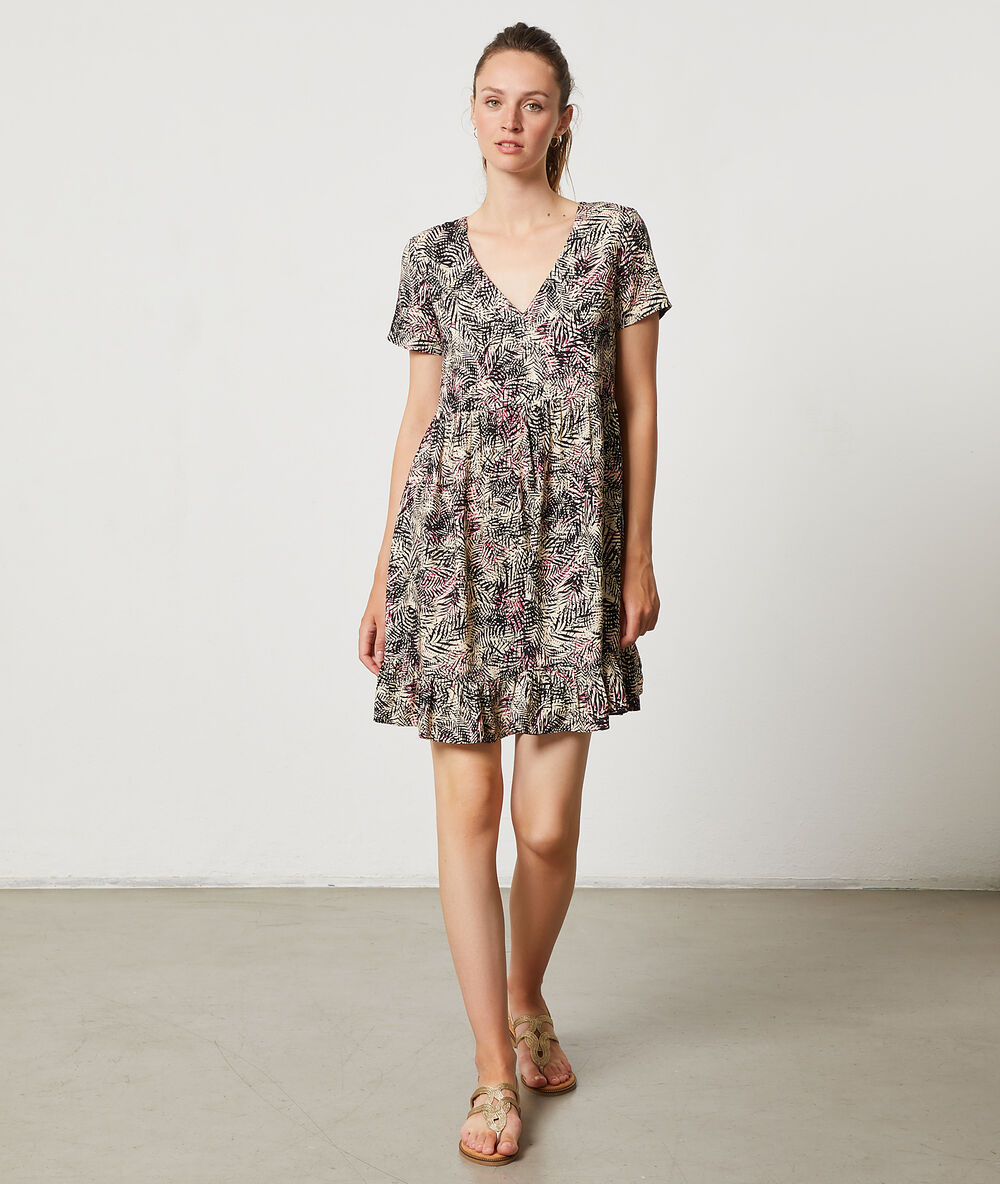 Leaf print dress ecru.