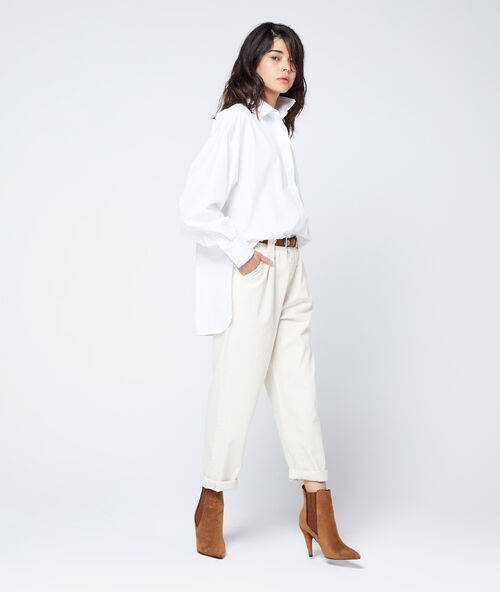 Shirt in oversize cut white.