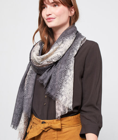 &Eacute;charpe imprim&eacute; python d&eacute;grad&eacute; gris.