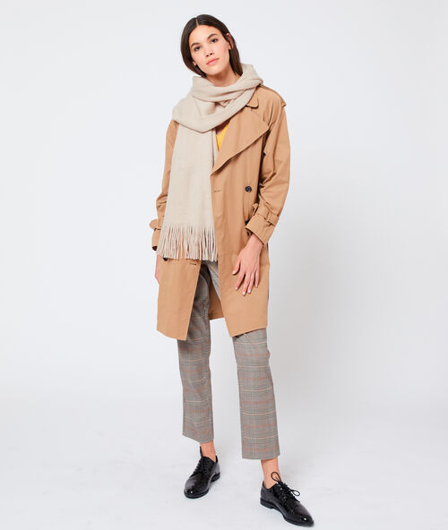 &Eacute;charpe &agrave; fils m&eacute;tallis&eacute;s creme.