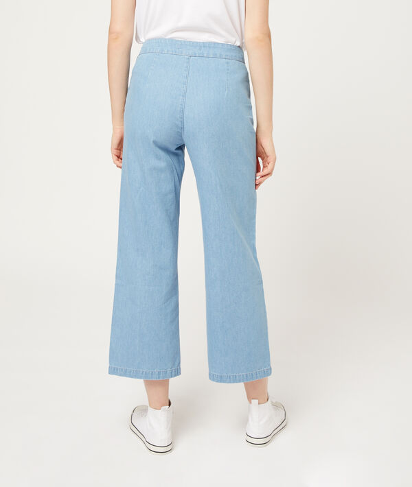 Wide leg jeans with buttons Wide leg jeans with buttons