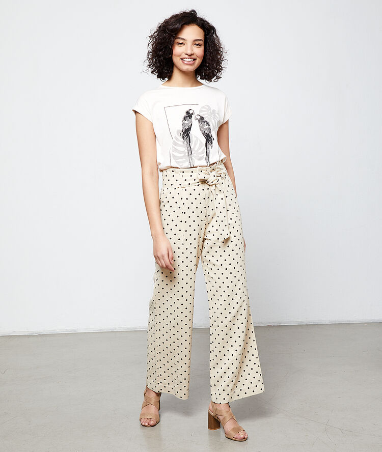 Wide leg trousers in dots off white.