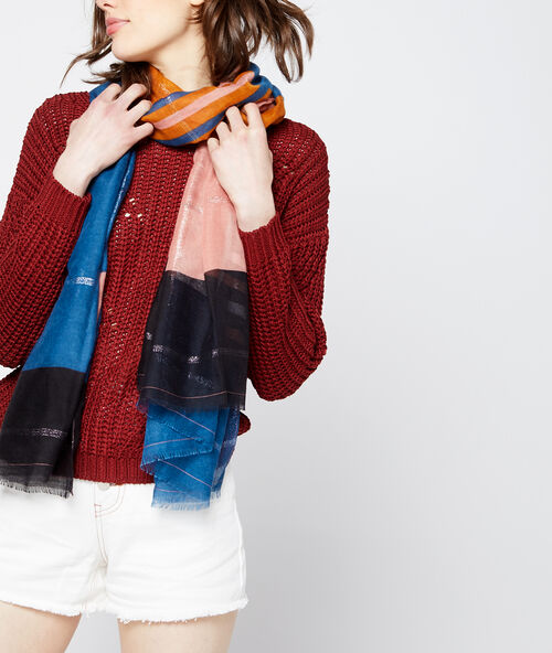 Scarf in metallic threads  spices.