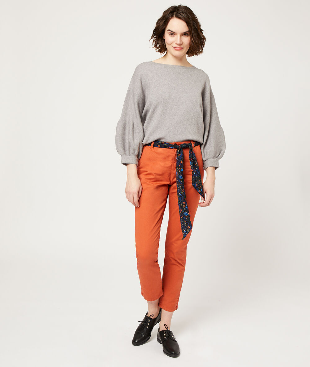 Straight leg trousers with scarf belt floor tile red.