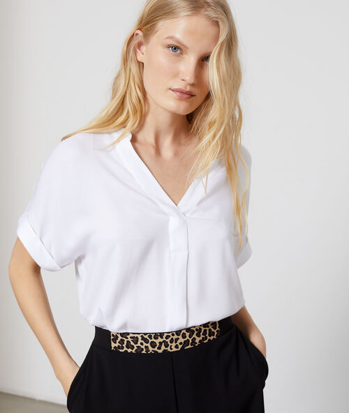 Tunisian collar blouse ecru.