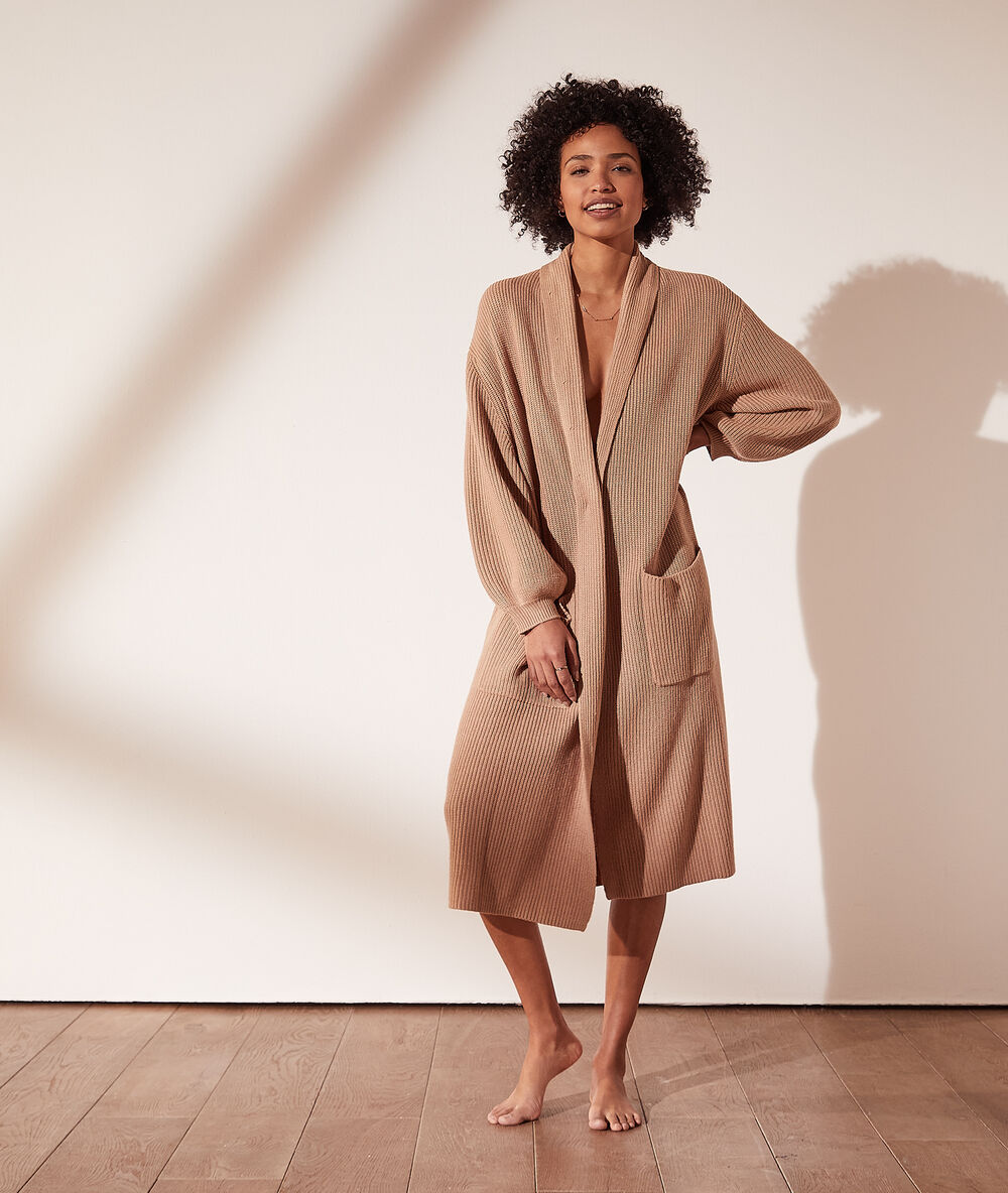 Long knitted cardigan camel.