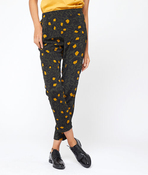 Peg trousers in foliage print bronze.