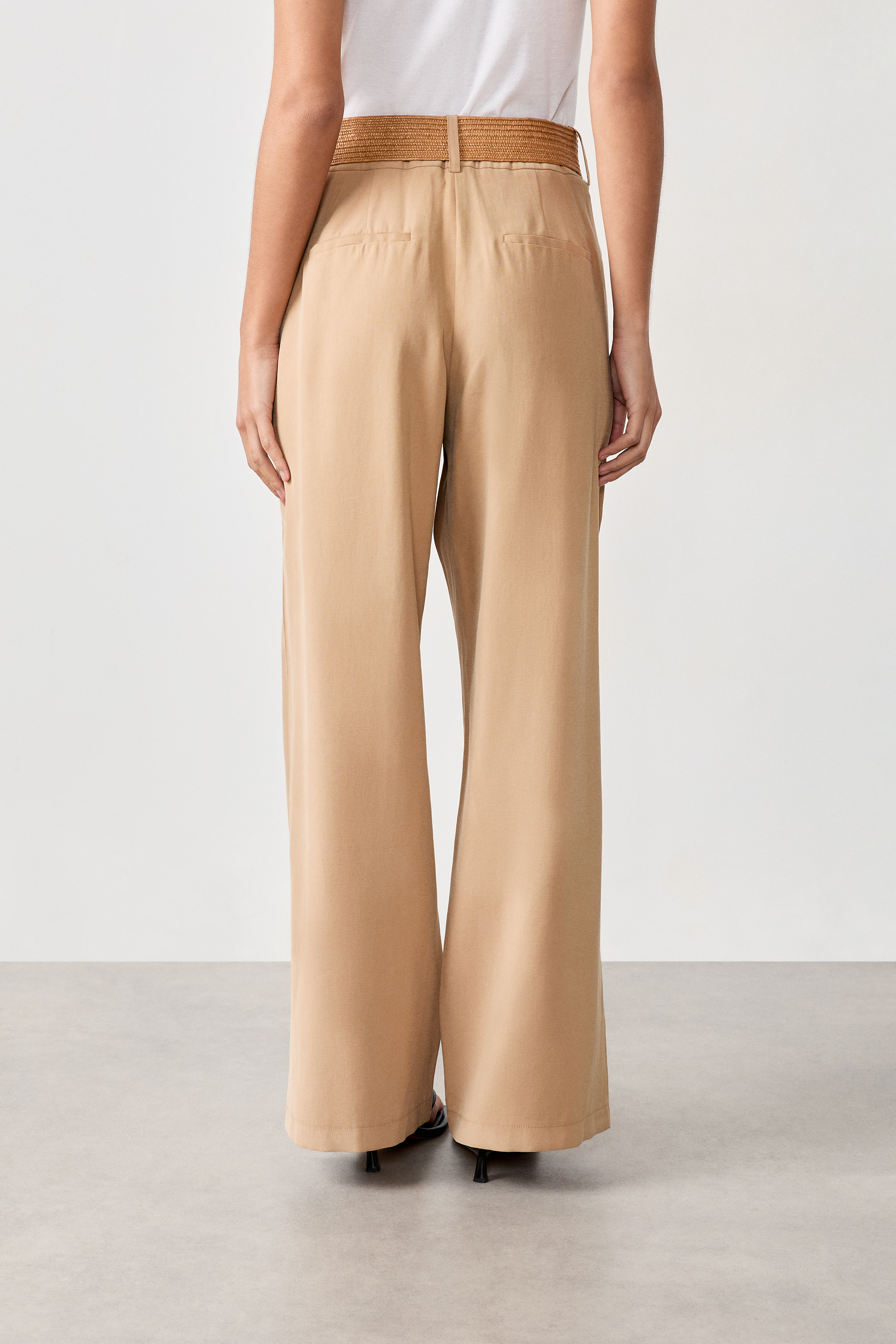 パンツ Le Sans Pareil Fishtail Wide Trousers 38 Le Sans Pareil Fishtail Wide Trousers 38